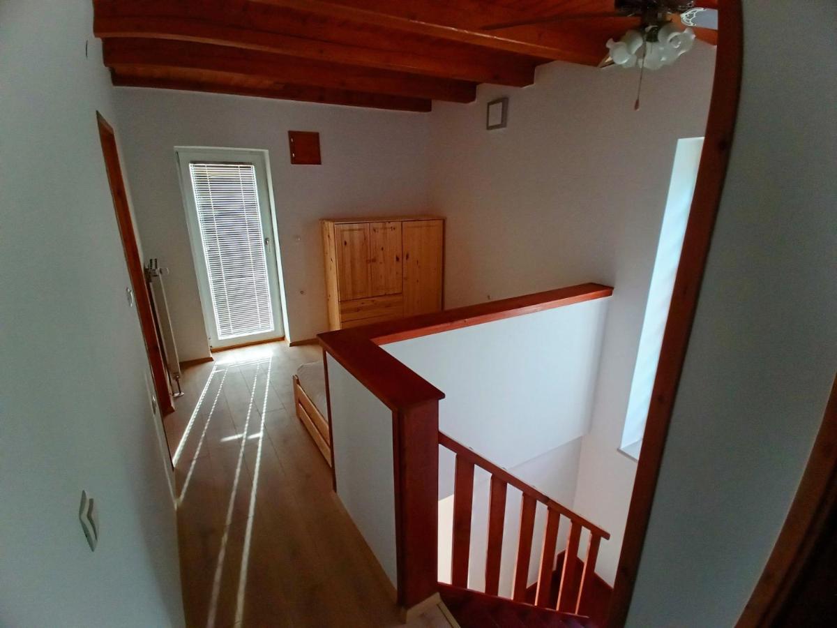 Friends House Suzid Apartma *