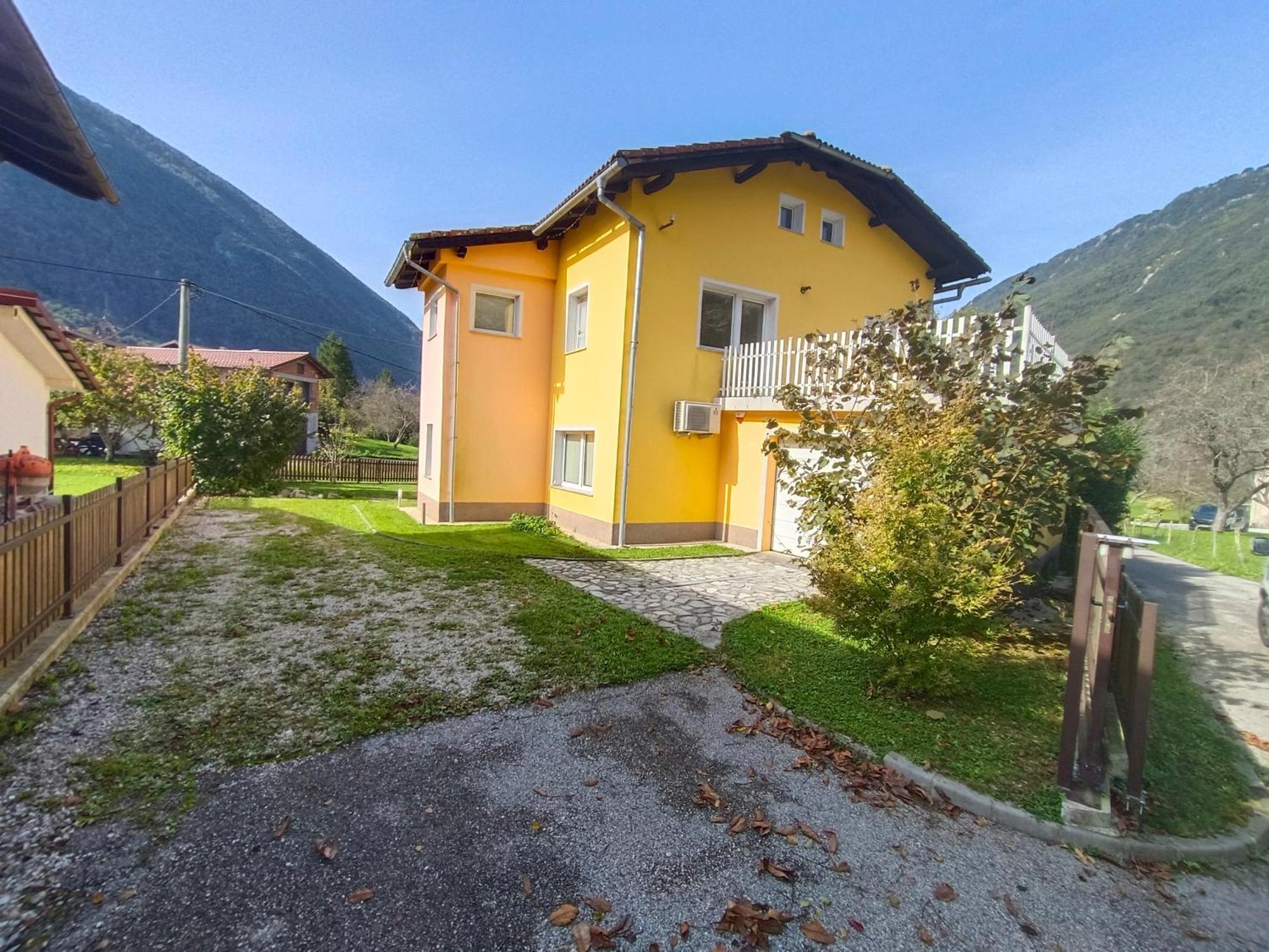 Friends House Suzid Apartma